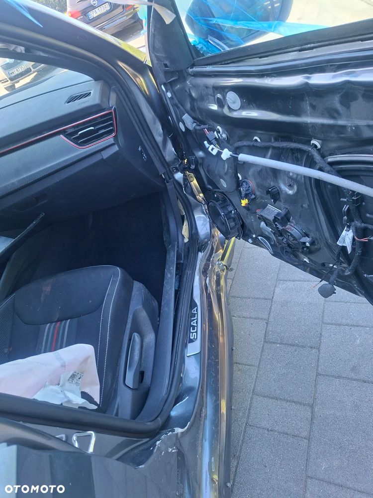 Skoda Scala 1.0 TSI Monte Carlo DSG - 6