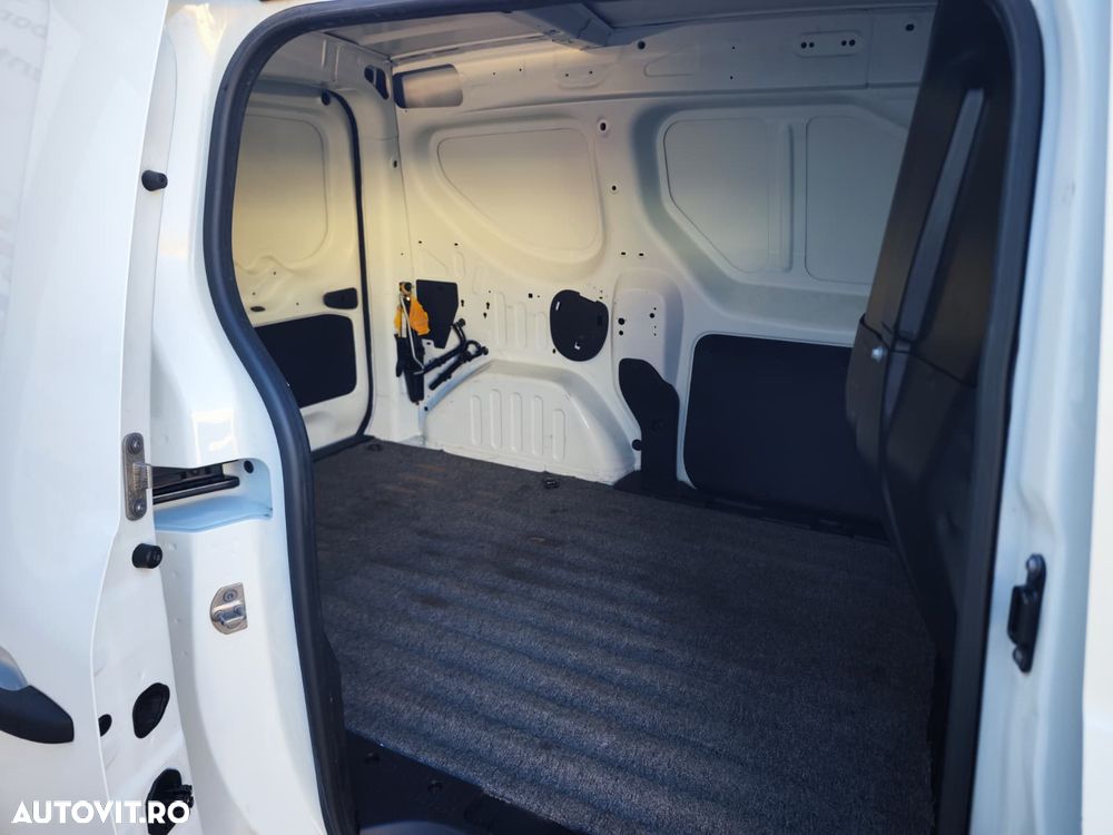 Renault Express - 13