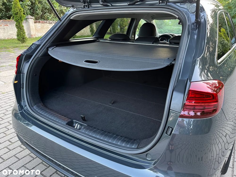Kia Ceed 1.6 CRDi SCR L Business Line Plus - 27