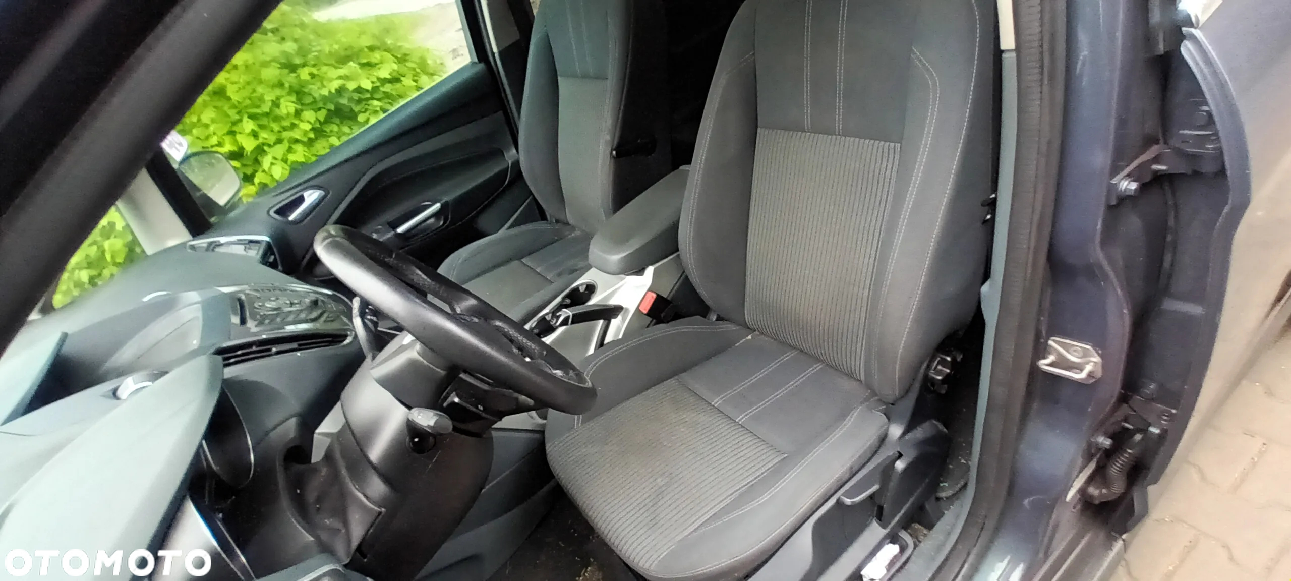 Ford C-MAX 1.6 TDCi Titanium - 19