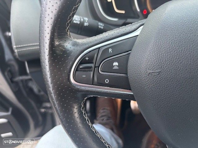 Renault Grand Scénic BLUE dCi 150 BLACK EDITION - 24