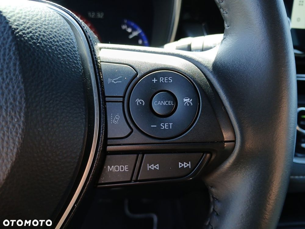 Toyota Corolla 2.0 Hybrid Comfort - 29