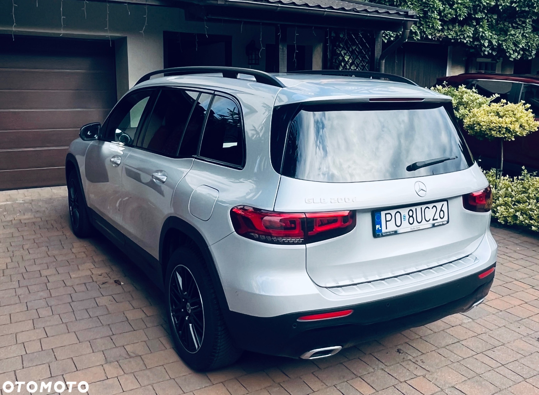 Mercedes-Benz GLB 200 d 8G-DCT - 2