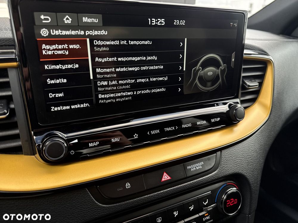 Kia XCeed - 31
