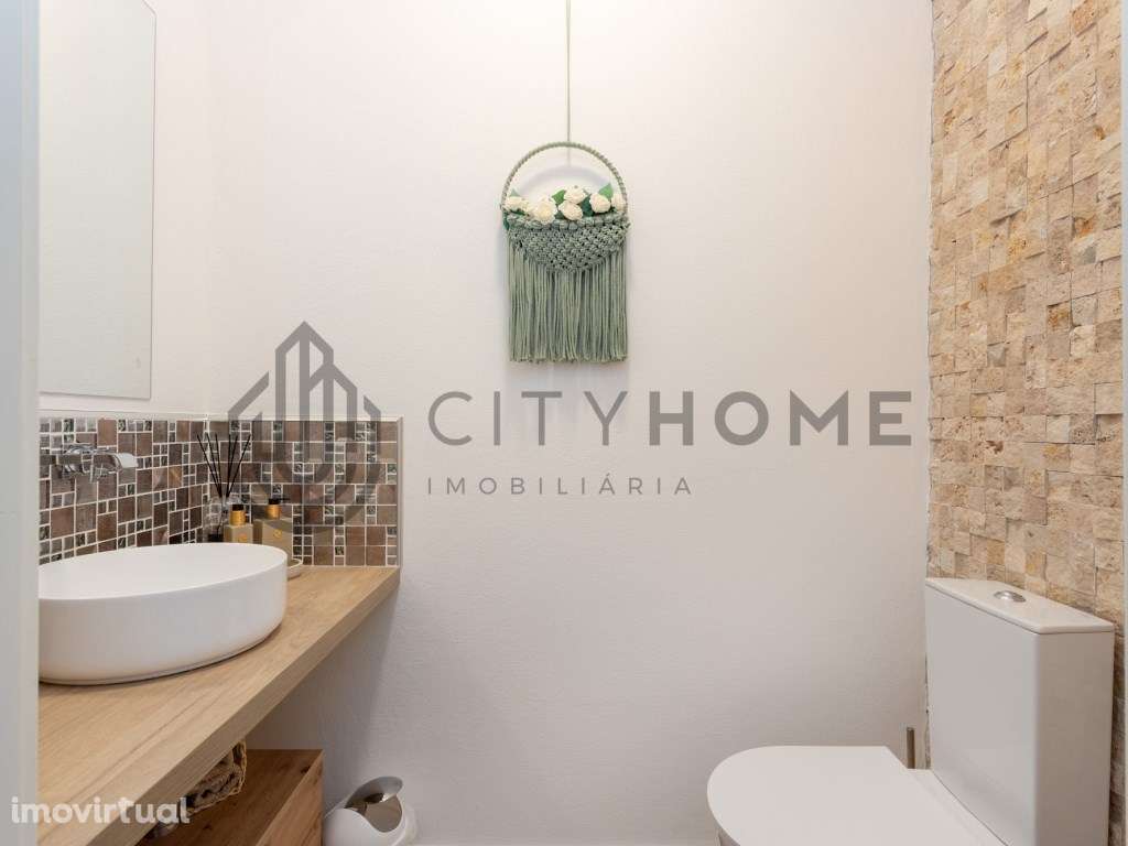 Moradia T3+1 Isolada com Piscina - Grande imagem: 4/46