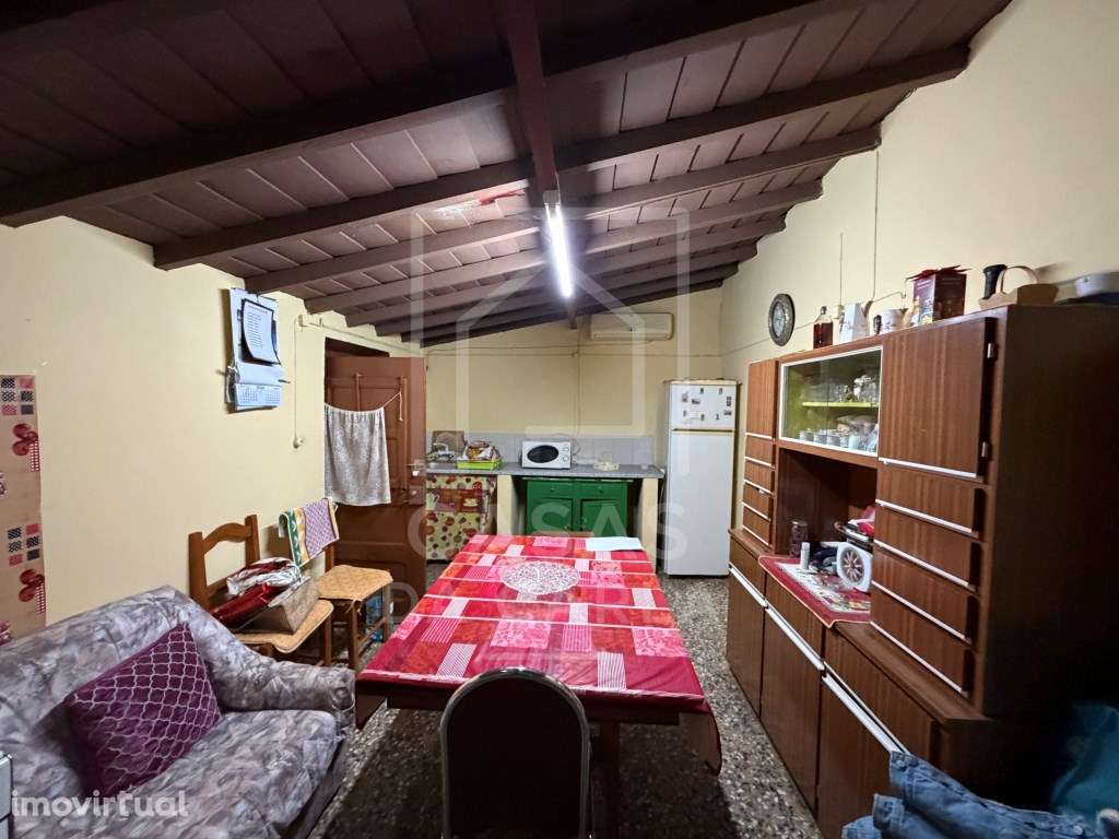 Moradia T2 com quintal e garagem em Selmes - Grande imagem: 5/30