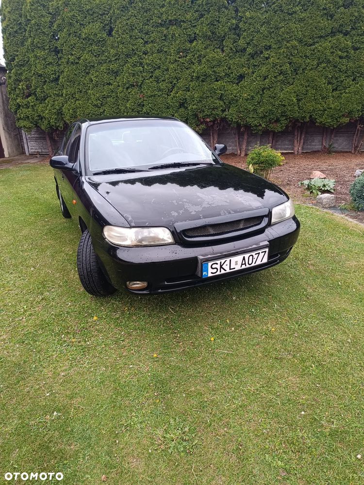 Daewoo Nubira 1.6 SX - 1