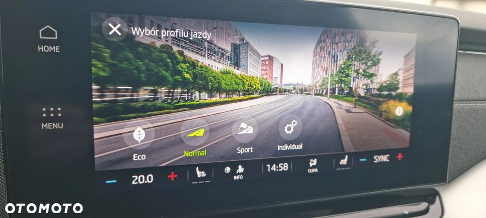 Skoda Octavia 2.0 TDI DSG Style - 24