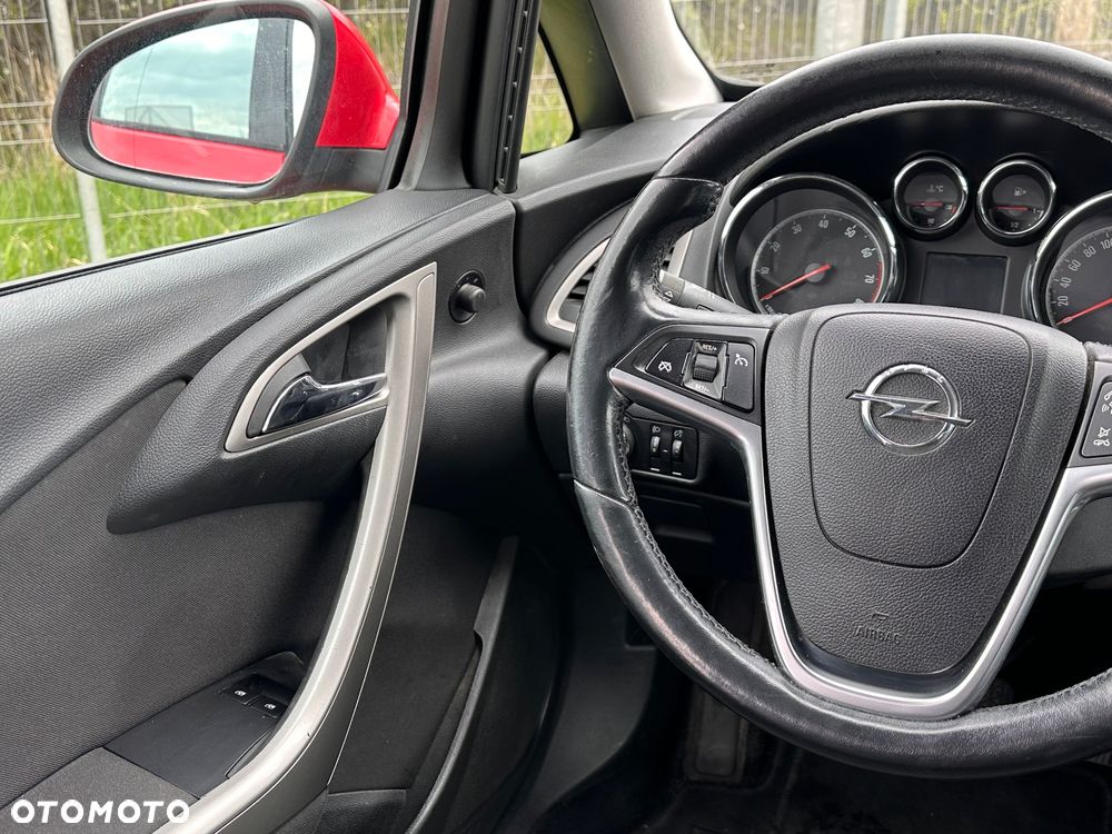 Opel Astra 1.4 T Sport - 22