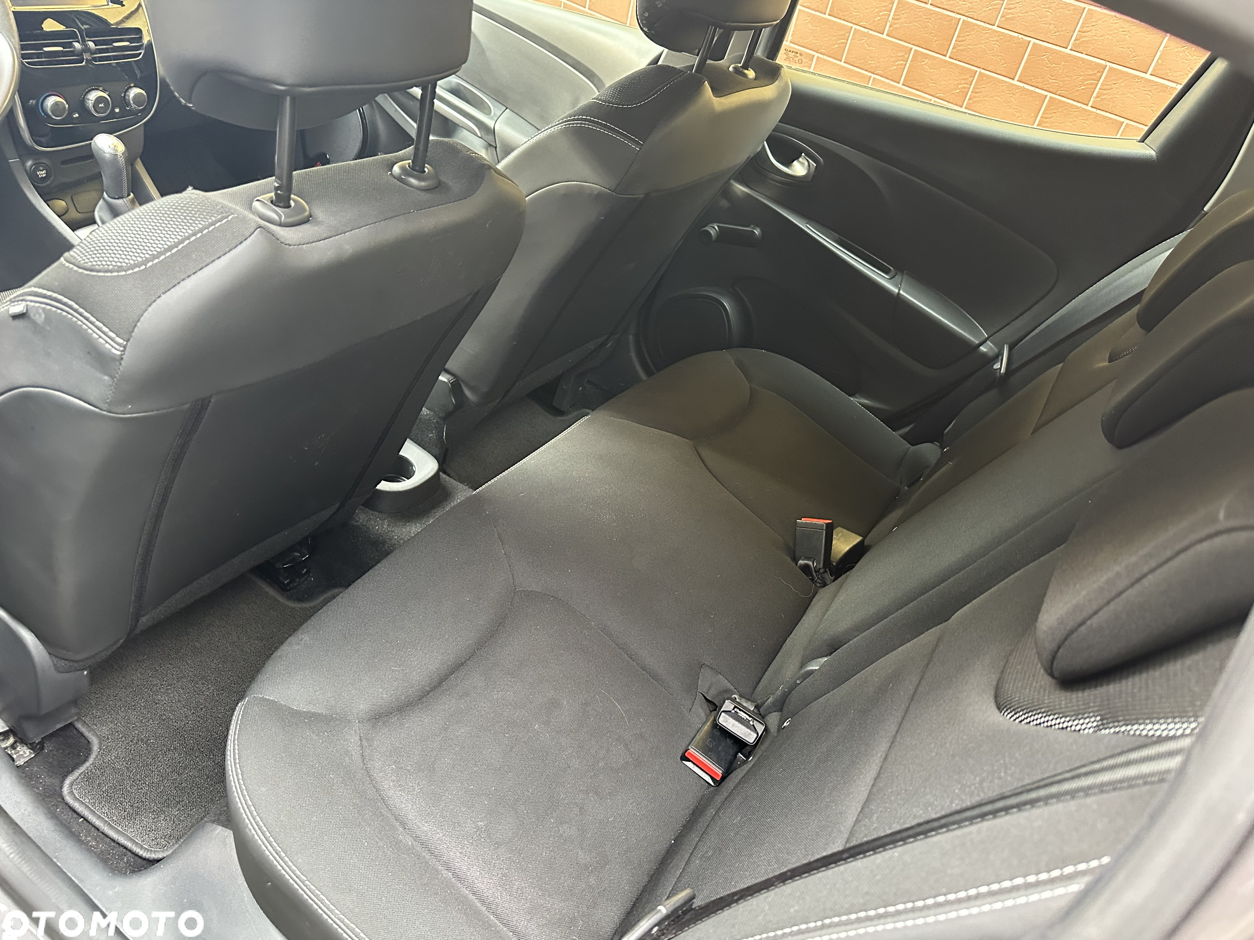Renault Clio - 11