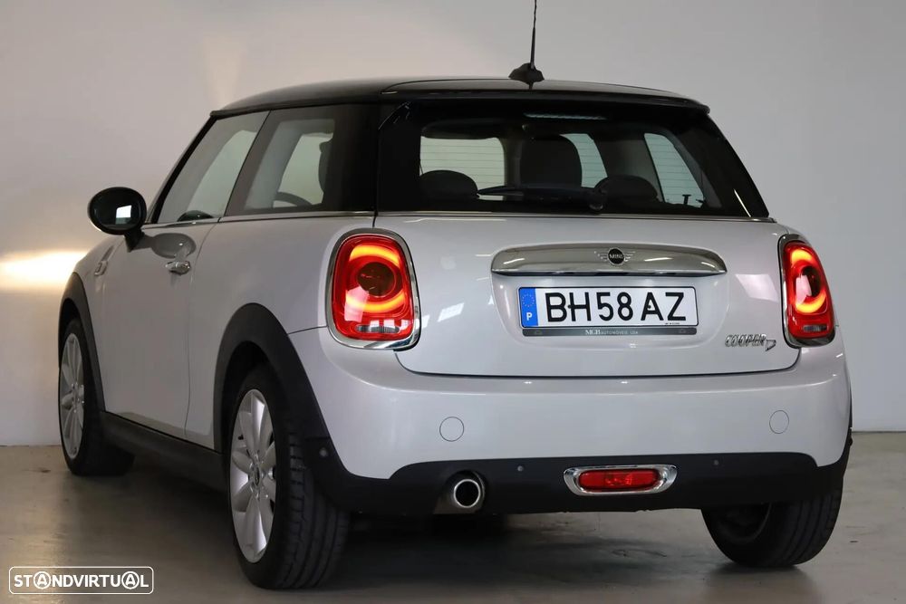 MINI 3 Portas Cooper D - 12