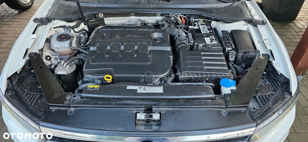 Volkswagen Passat Alltrack 2.0 TDI SCR DSG 4Motion - 31