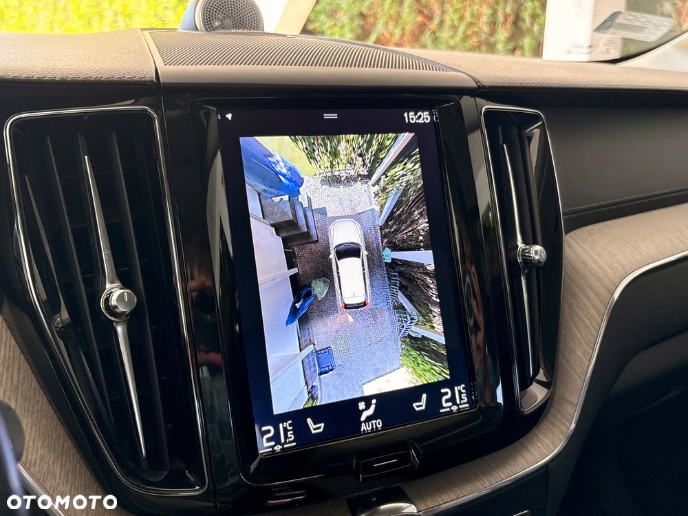 Volvo XC 60 T8 AWD Plug-In Hybrid Inscription - 20