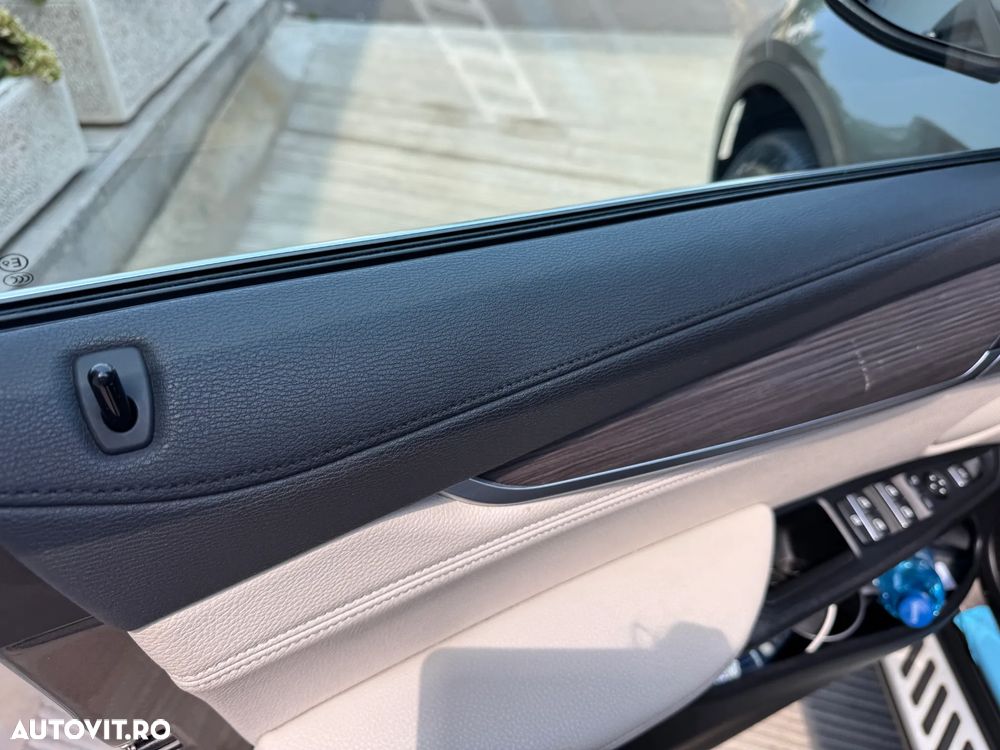 BMW X6 xDrive30d - 11