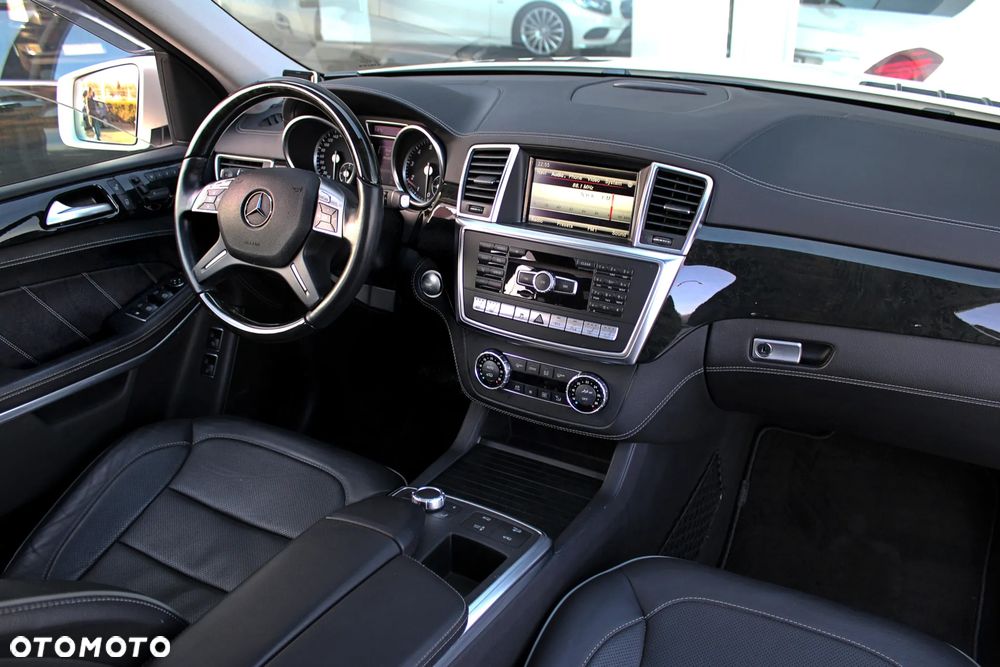 Mercedes-Benz GL 500 4-Matic - 4