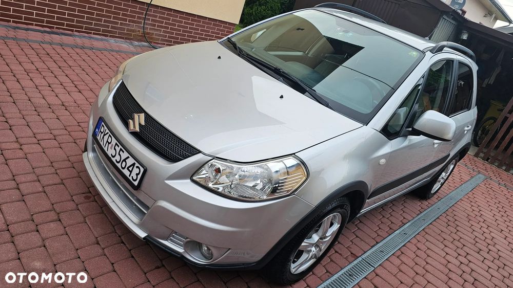 Suzuki SX4 1.6 VVT 4x2 Comfort - 2