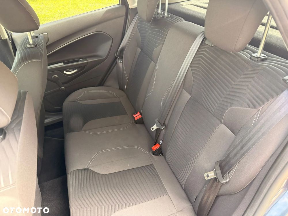 Ford Fiesta - 14