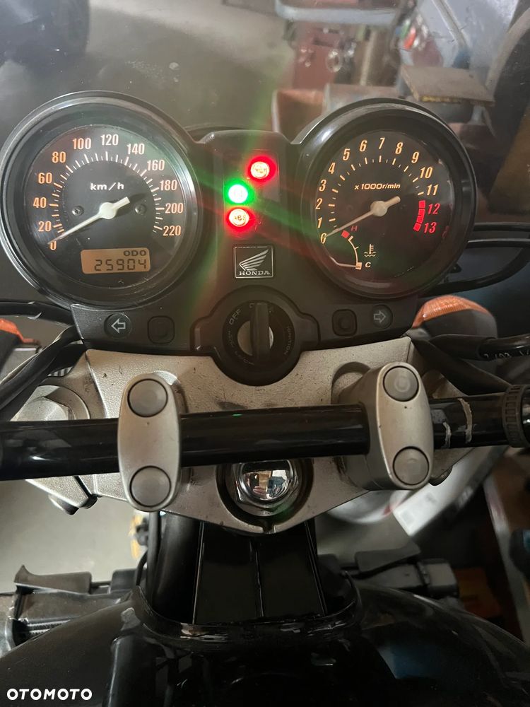 Honda CBF - 7