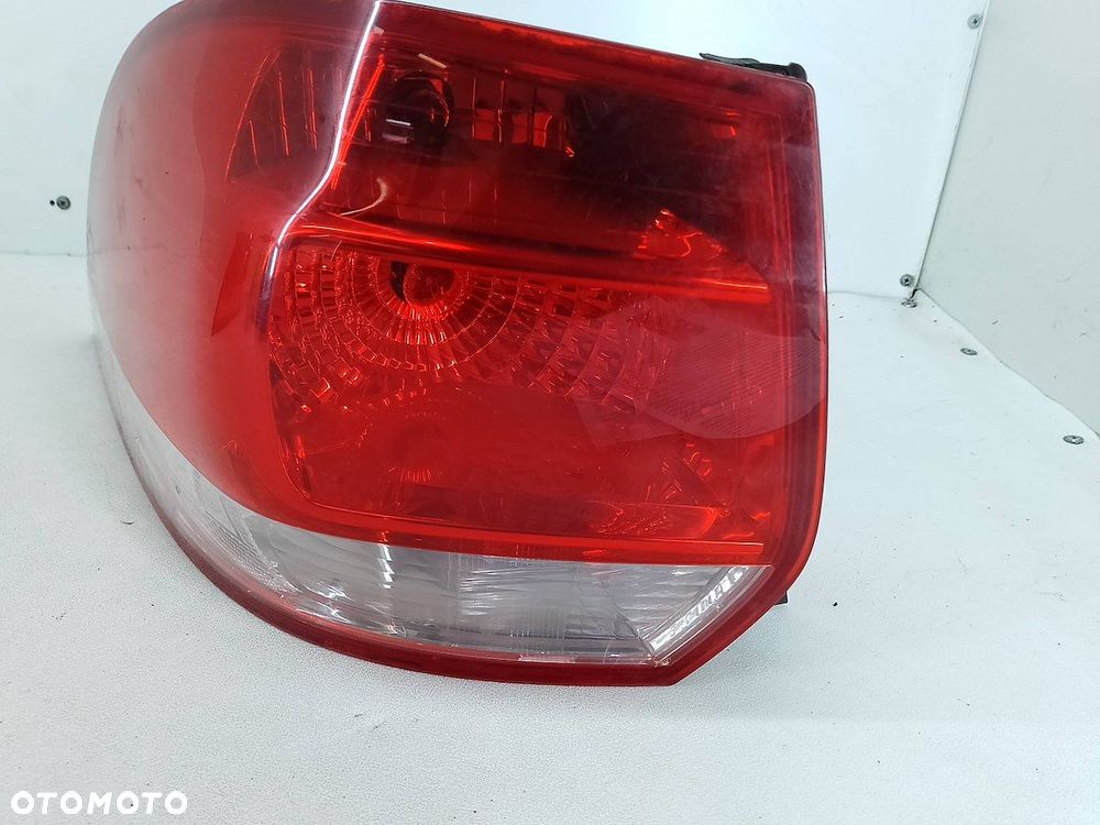 LAMPA TYLNA LEWA VW GOLF V 1K9945095A KOMBI - 2