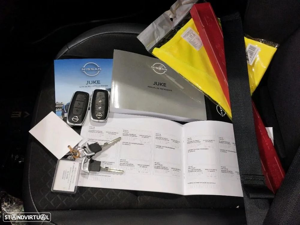 Nissan Juke 1.0 DIG-T N-Connecta NAV. DCT - 9