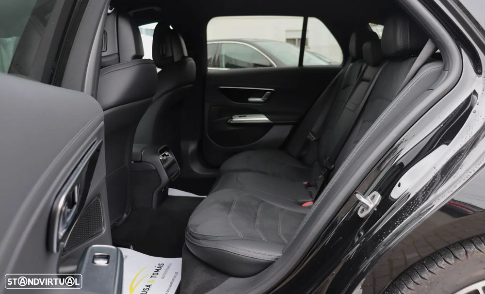 Mercedes-Benz E 300 de - 13