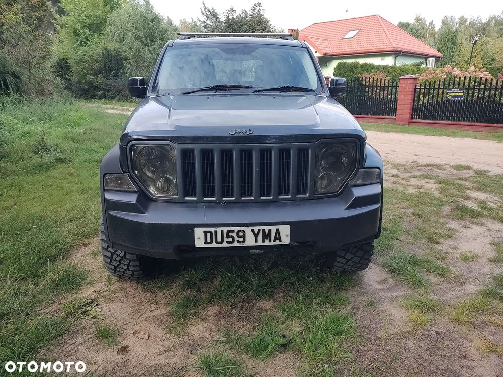 Jeep Cherokee - 5
