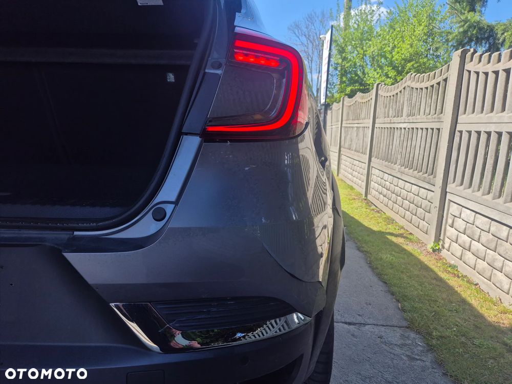Renault Captur 1.3 TCe mHEV Techno EDC - 6