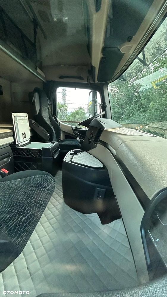 Mercedes-Benz Actros 1845 - 2