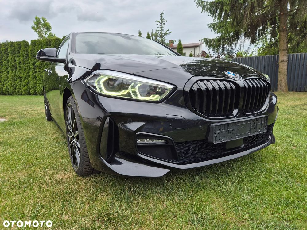 BMW Seria 1 120i M Sport - 17