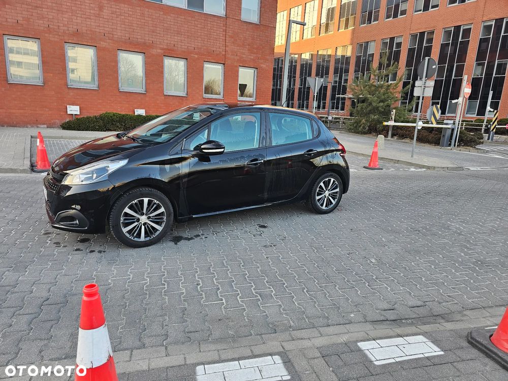 Peugeot 208 PureTech 82 Urban Move - 3