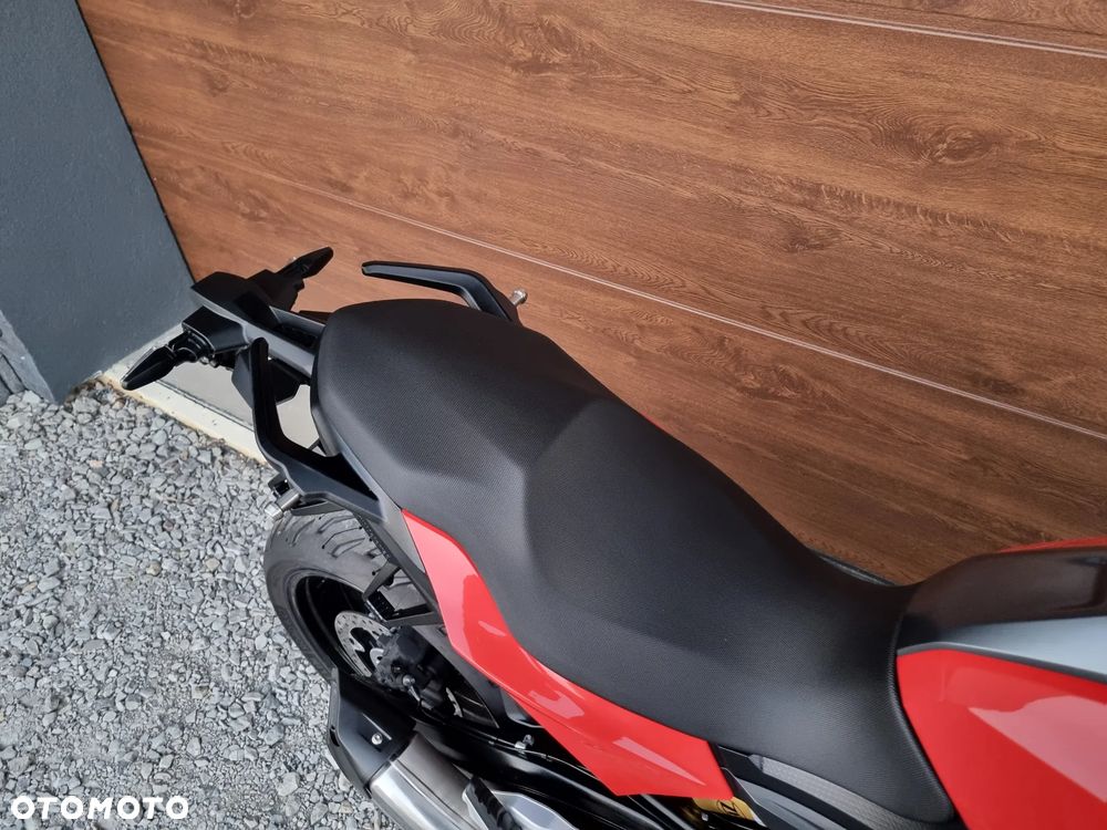 BMW XR - 23
