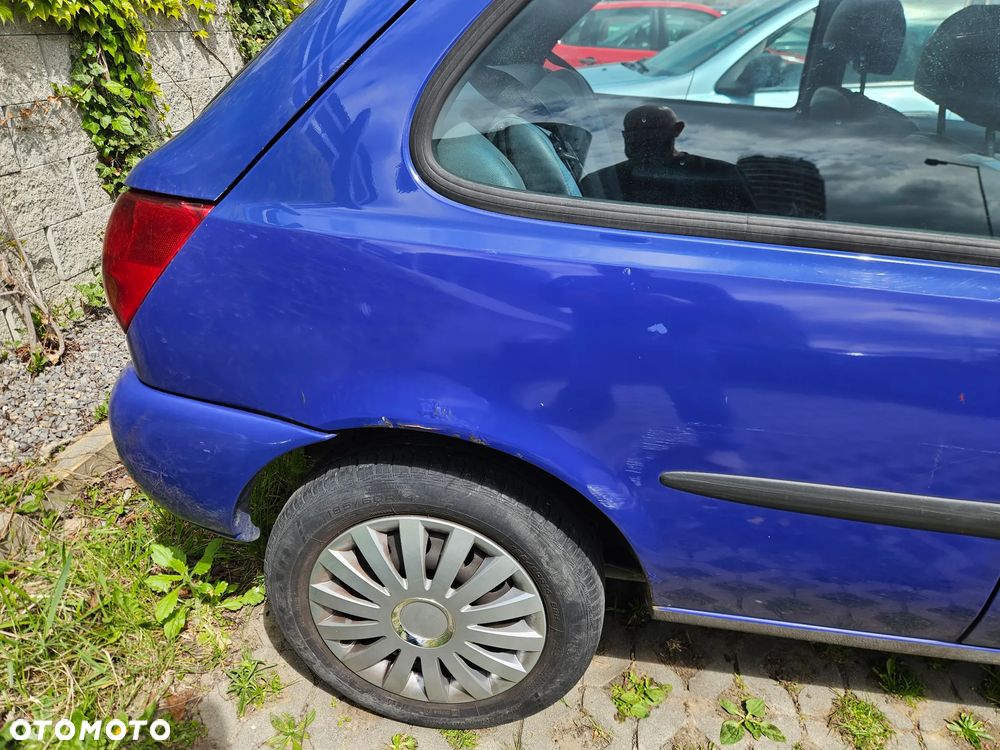 Ford Fiesta 1.8 D Fun - 13