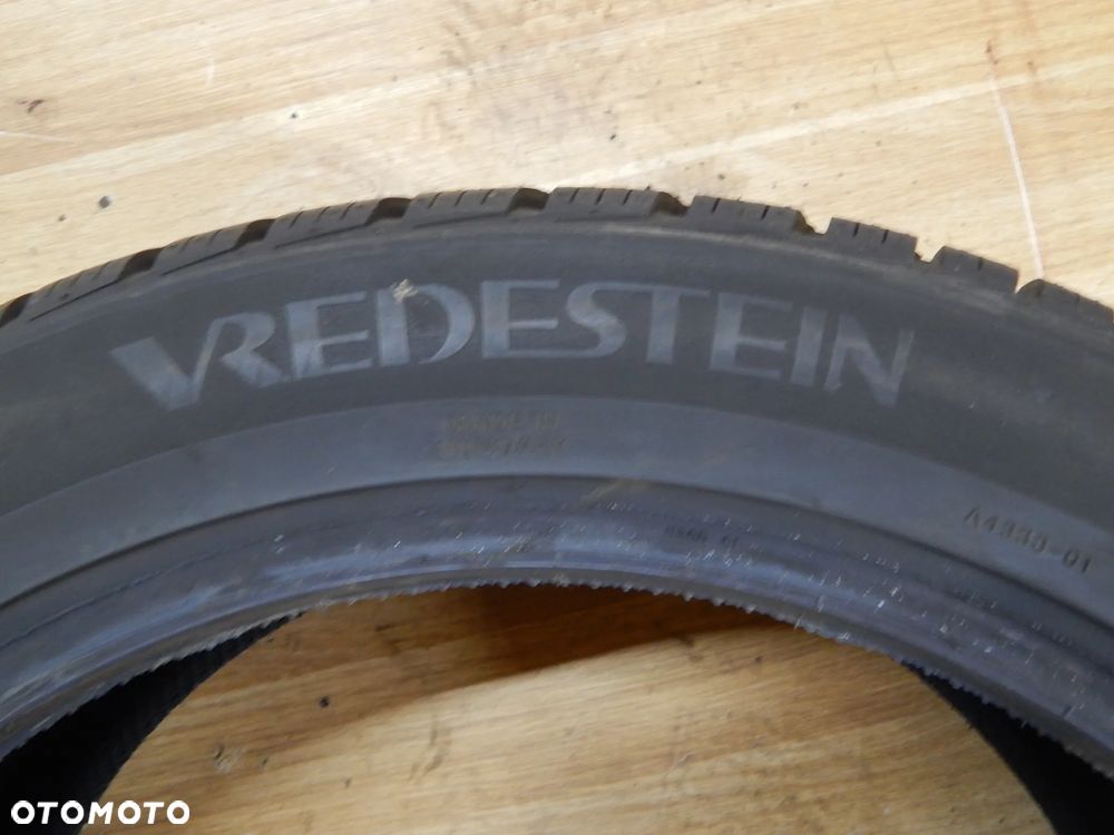 opona opony 2szt 245 / 45 R19 Vredestein Quatrac Pro  rocznik 25 Jak nowe Łuków części - 6