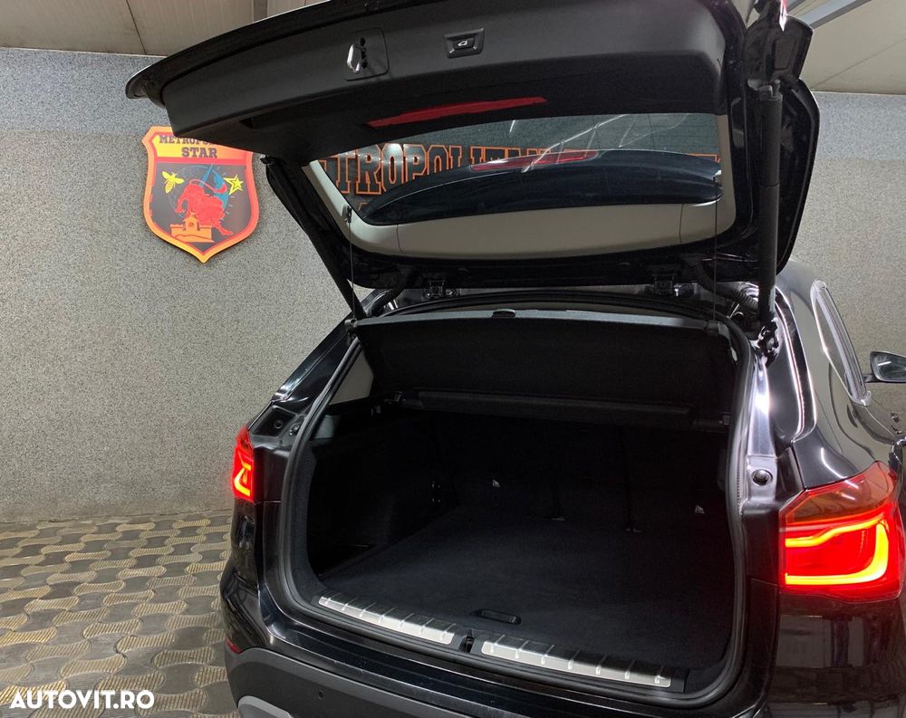 BMW X1 sDrive18d Aut. xLine - 9