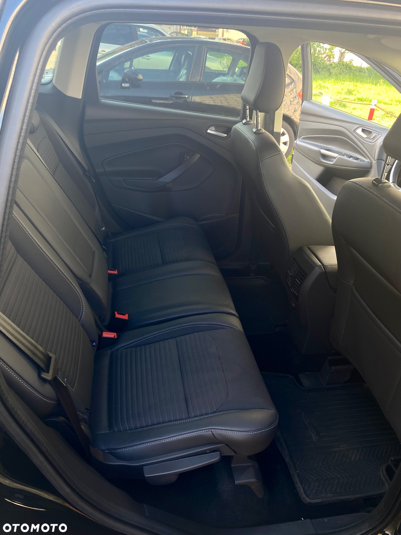 Ford Kuga 1.5 EcoBoost 4WD Trend - 10