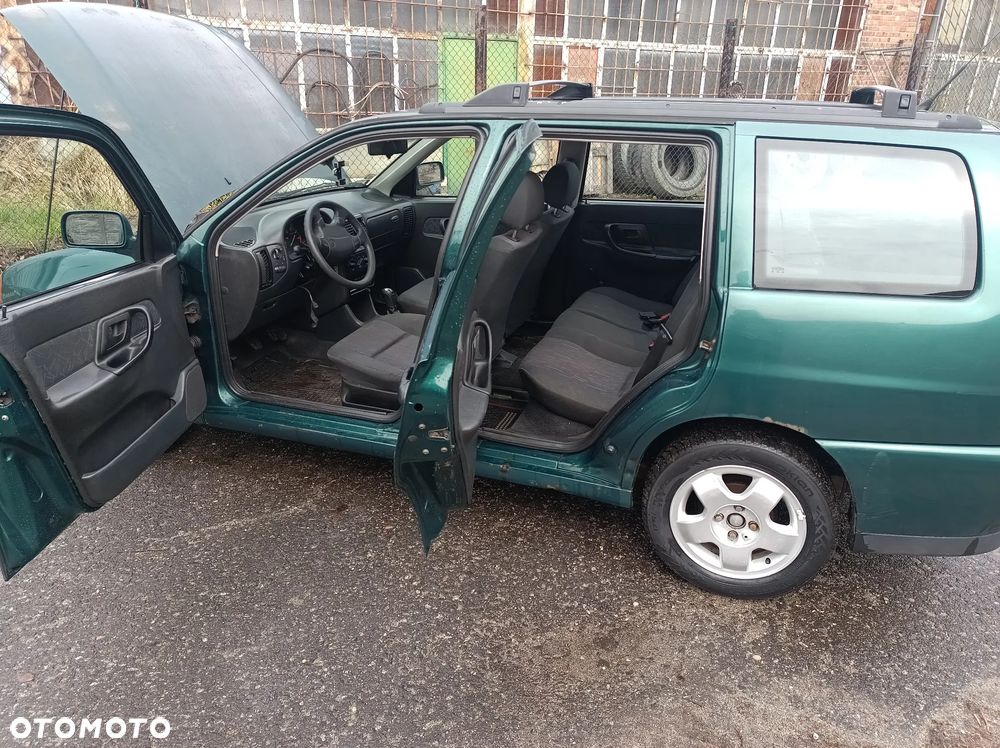 Volkswagen Polo Variant 64 SDI - 11