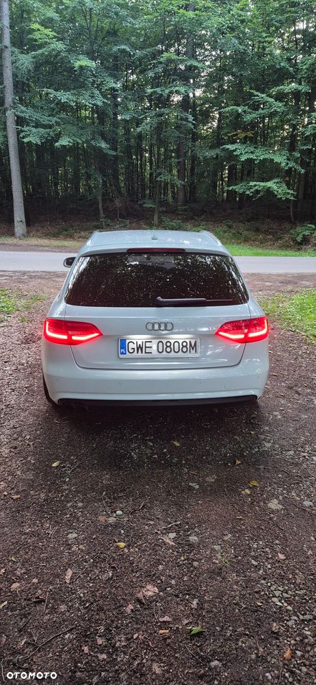 Audi A4 Avant 2.0 TDI DPF Ambiente - 5