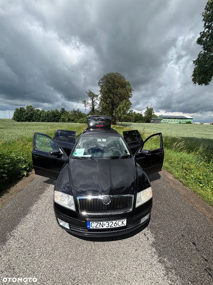 Skoda Octavia 1.6 FSI Ambiente - 19