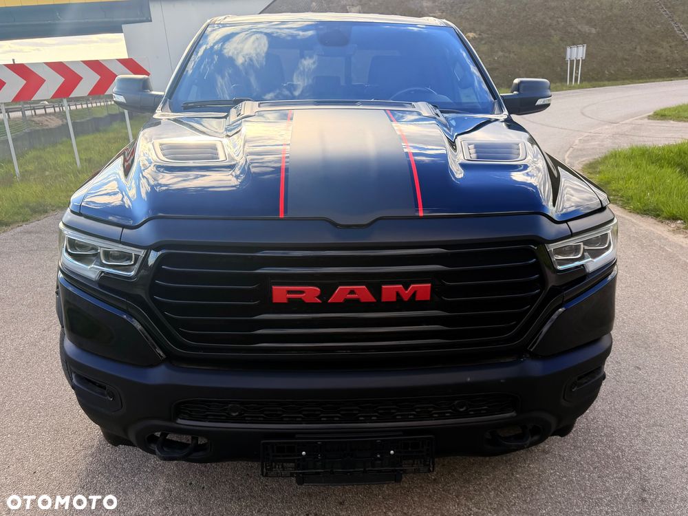 Dodge RAM - 4