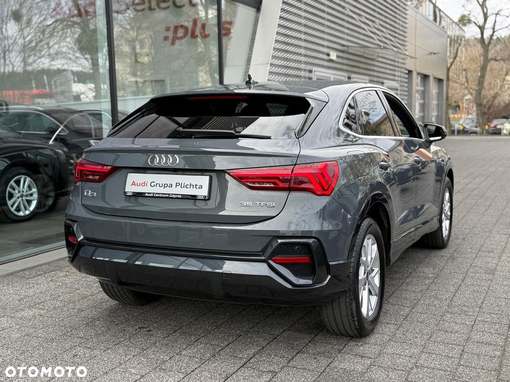 Audi Q3 Sportback - 10