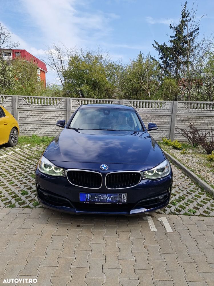 BMW Seria 3 320d xDrive - 1