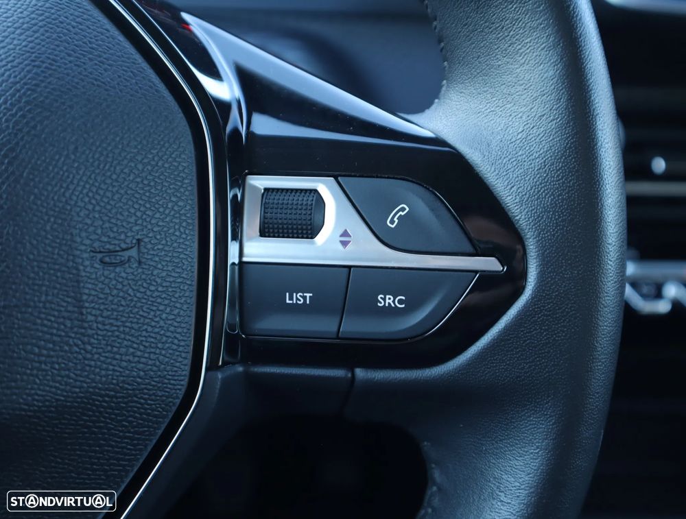 Peugeot 208 1.2 PureTech Active - 26