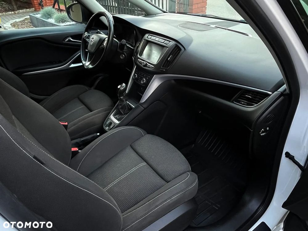 Opel Zafira 1.6 D (CDTi ecoFLEX) Start/Stop Active - 19