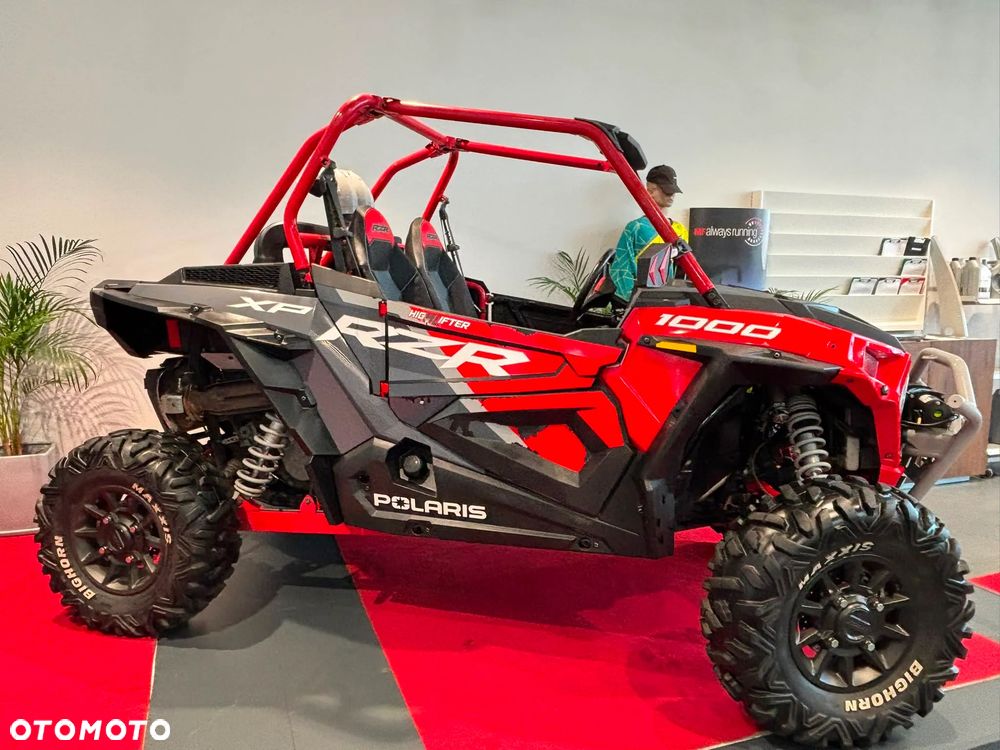 Polaris RZR - 8