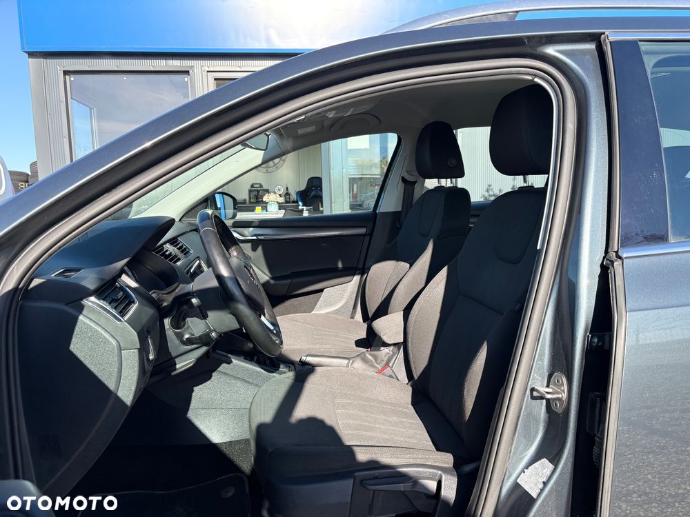 Skoda Octavia 1.5 TSI ACT Ambition DSG - 8