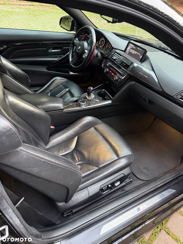 BMW M4 - 10