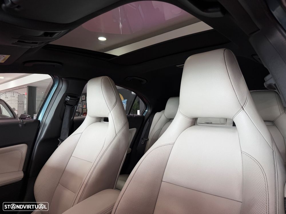 Mercedes-Benz A 180 CDI AMG Line - 19