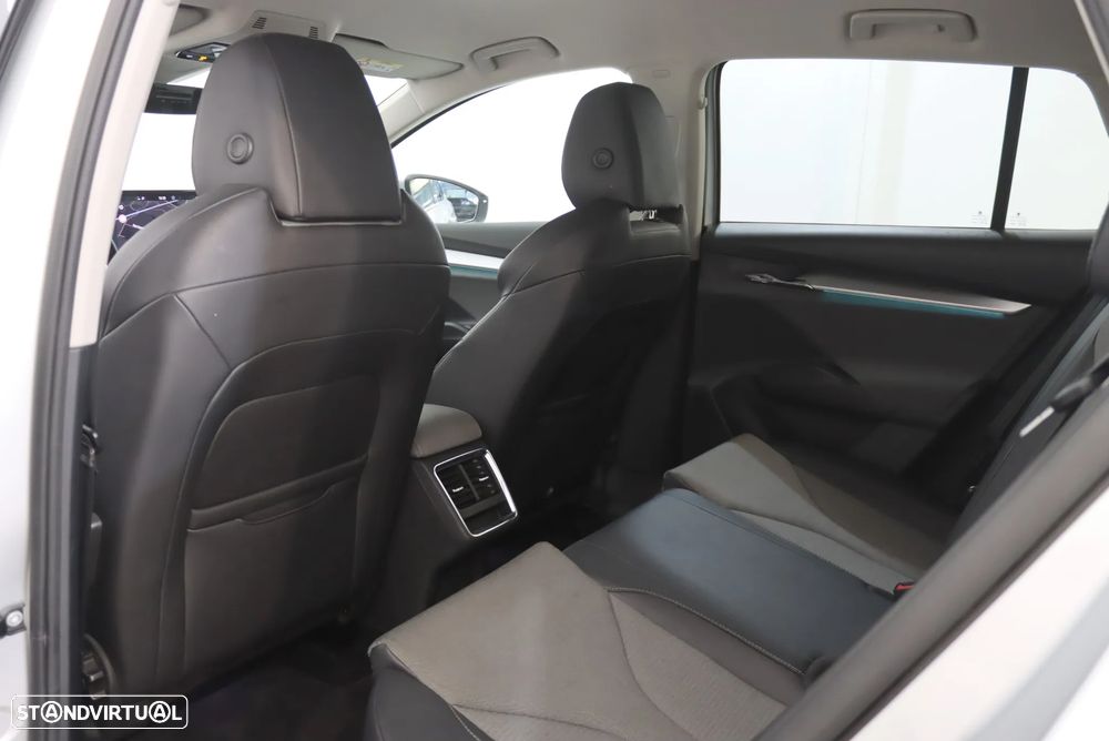 Skoda Enyaq iV 60 - 18