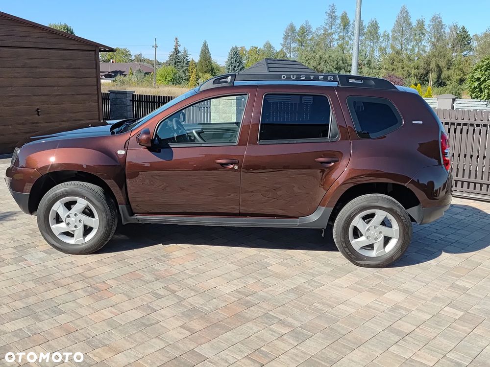 Dacia Duster SCe 115 4x2 Celebration - 11