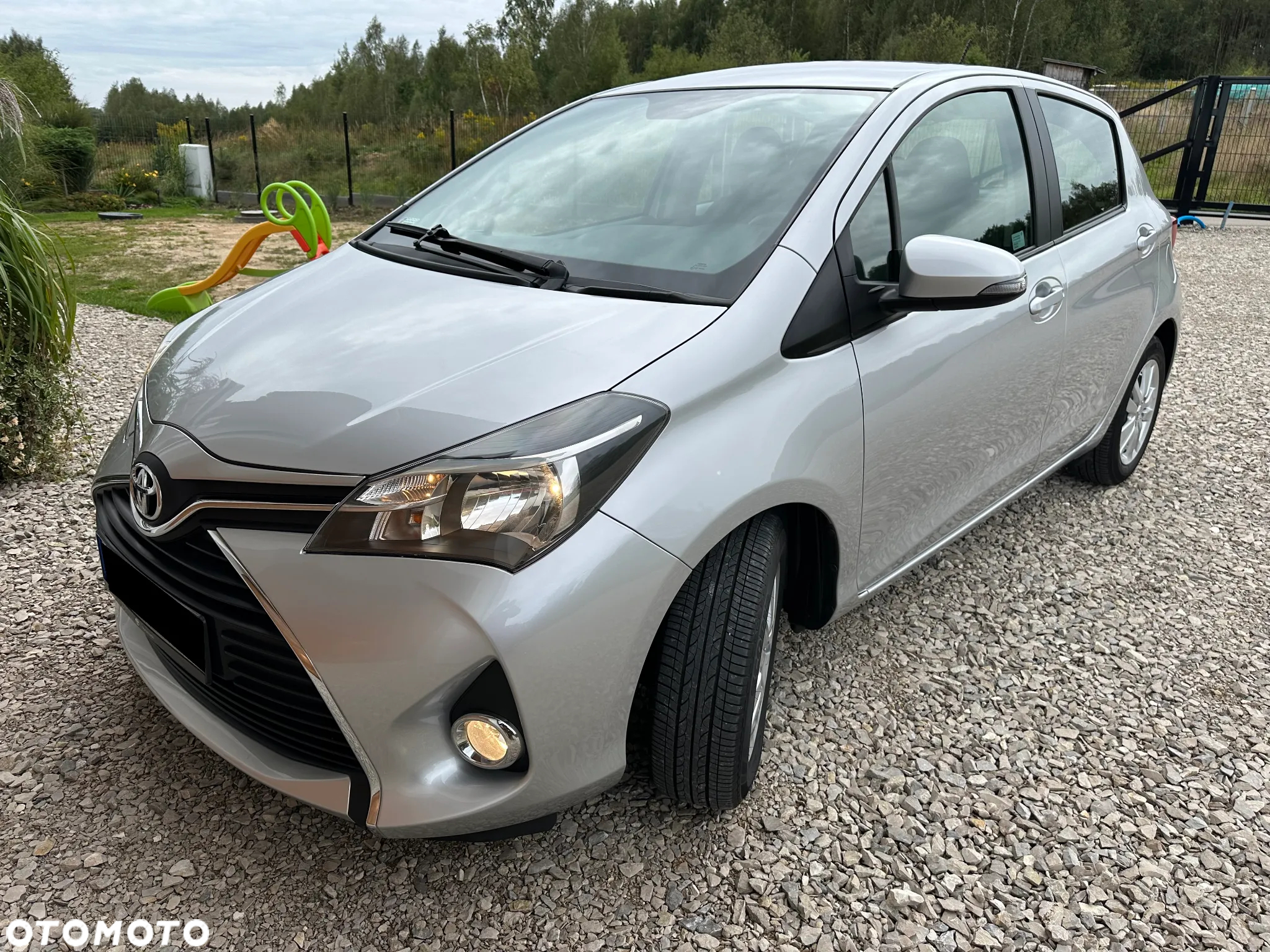 Toyota Yaris 1.33 Premium - 29